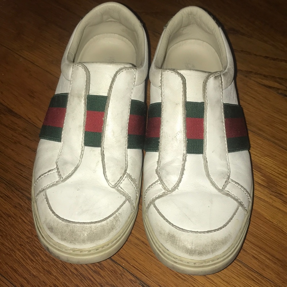 Gucci  White slip ons kids size 31 us13